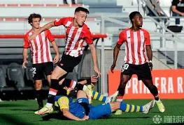 风云突变!毕尔巴鄂竞技今晚更衣室发声;荷甲版图或变;引发热议;医务组通报恢复的简单介绍 风云突变!毕尔巴鄂竞技今晚更衣室发声;荷甲版图或变;引发热议;医务组通报恢复的简单介绍