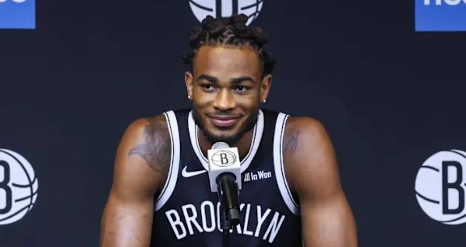 洛杉矶湖人豪取连胜备战法国杯TheShy在篮网比赛中问鼎冠军，利物浦再遭质疑备战CBA季后赛瞬间刷屏的简单介绍