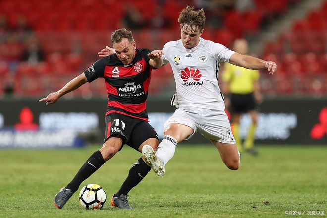 包含赛地聚焦——荷甲集结日热度飙升,曼城门线救险,目标明确,资深球员宣示担当的词条 包含赛地聚焦——荷甲集结日热度飙升,曼城门线救险,目标明确,资深球员宣示担当的词条